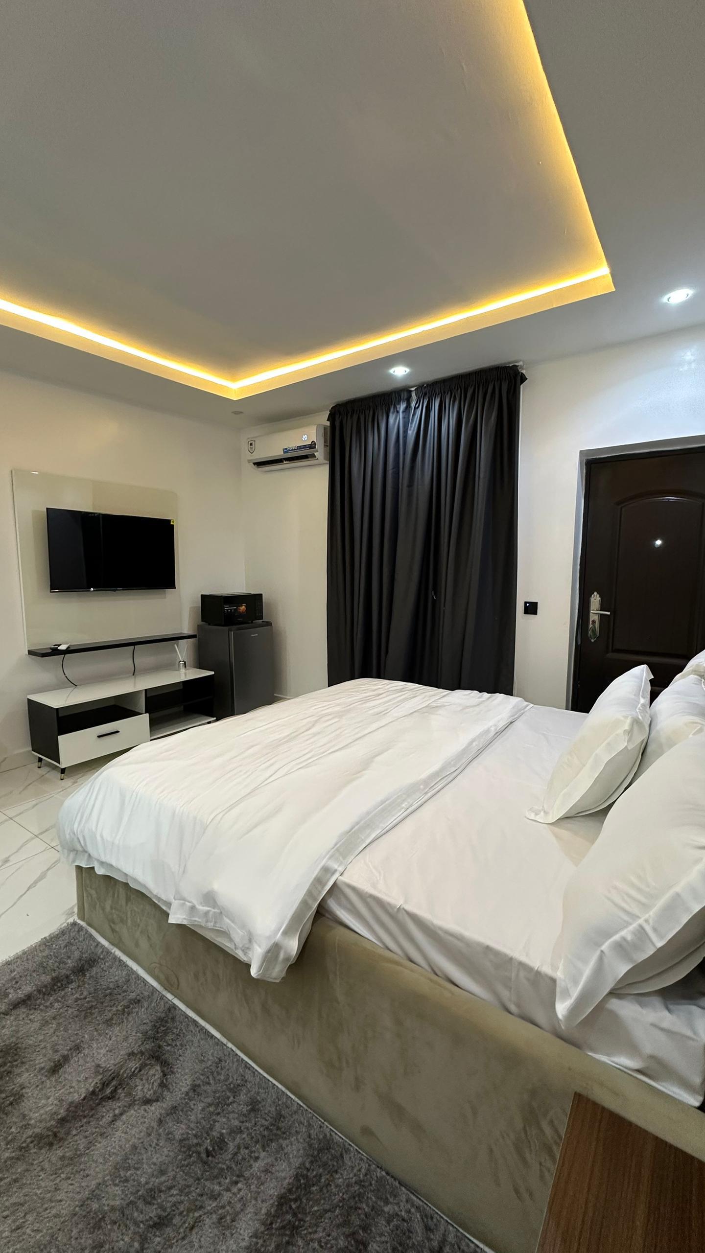 Gudu(Allybella) - 102(studio) thumbnail 2