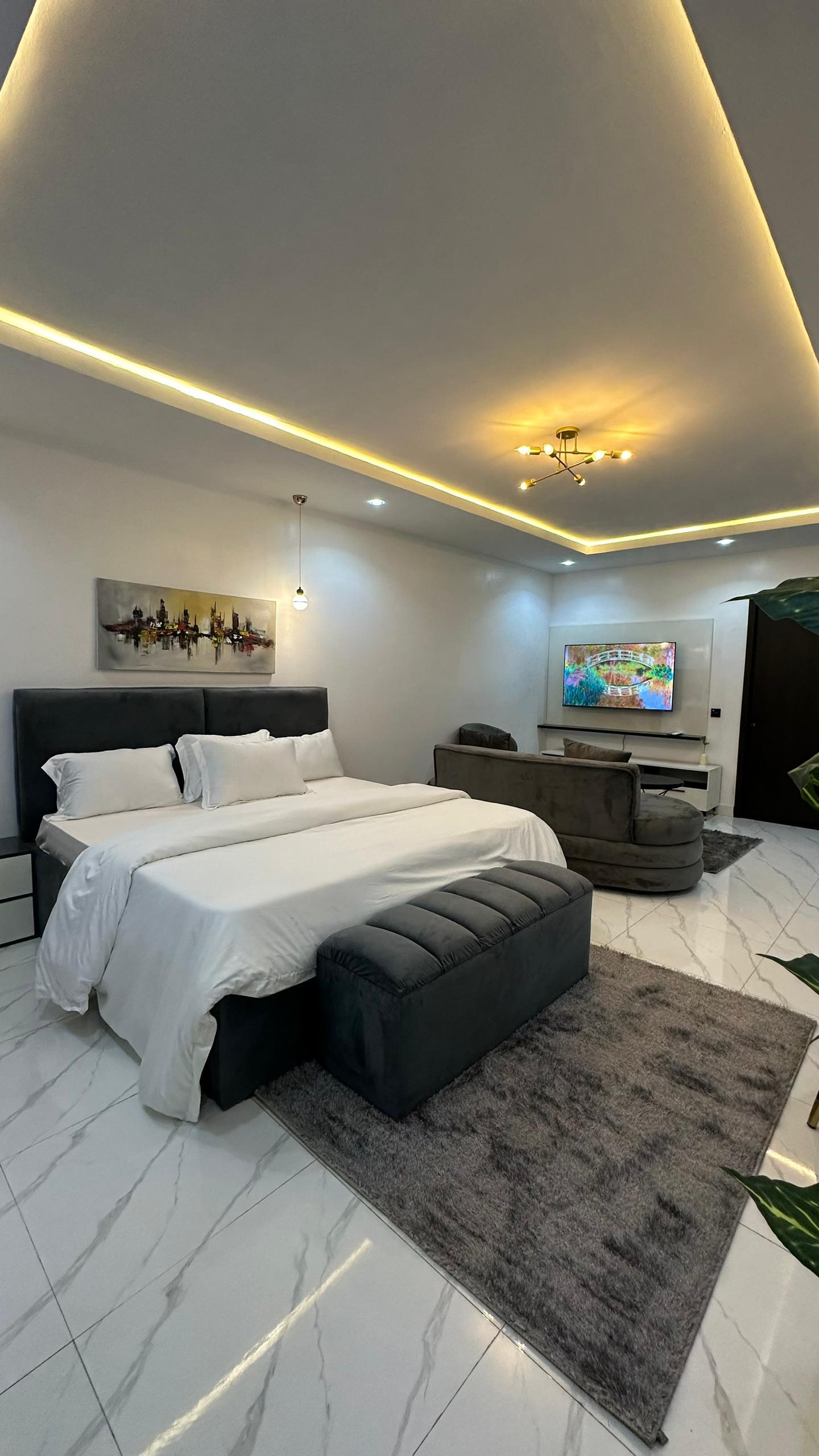 Gudu(Allybella) - Big studio 103