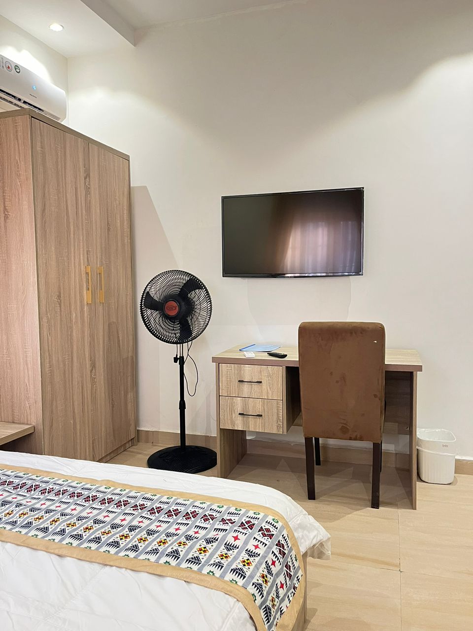 Jahi - 206 thumbnail 2